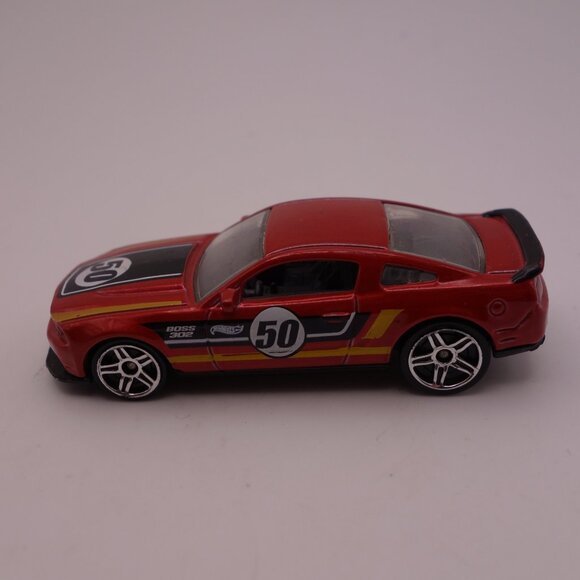 2011 Mattel 1186 MJ,I,NL Hot Wheels 112 Ford Mustang Boss 302 Laguna Seca - Picture 5 of 16